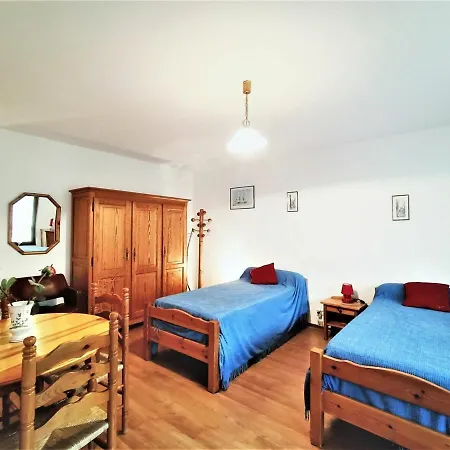 Lumineux Et Fonctionnel, Idealement Situe A - Fr-1-555-1 Aix-les-Bains