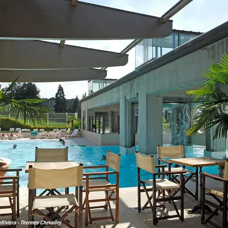 Lumineux Et Fonctionnel, Idealement Situe A - Fr-1-555-1