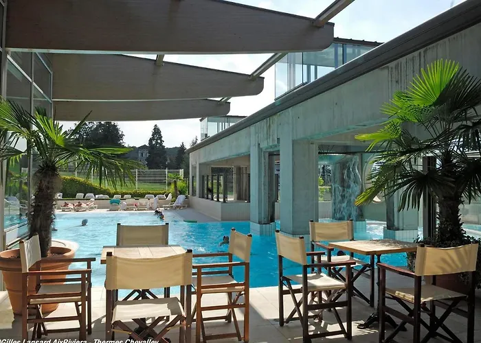 Lumineux Avec Balcon Et Garage à - Fr-1-555-1